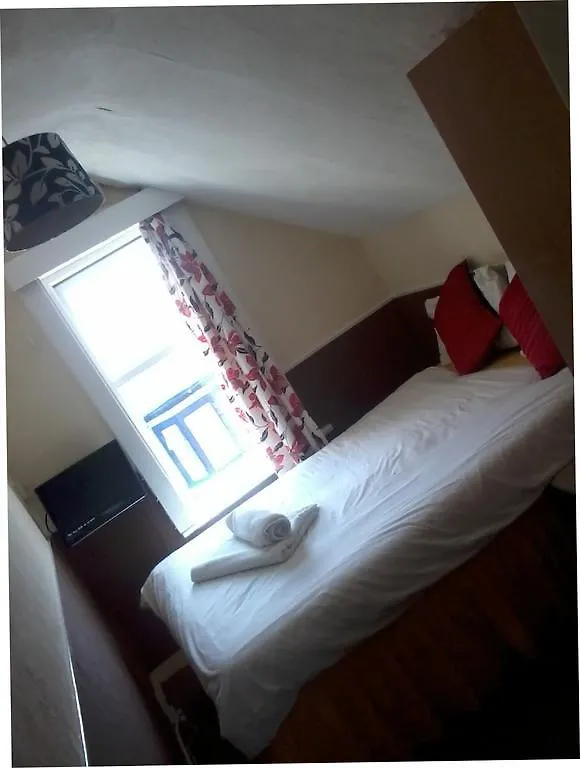 Dering Lodge Blackpool